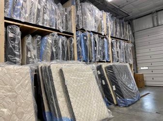 🛏️ NEW King Mattress - Sealed in Plastic - From $175! Luxury for Less!