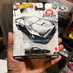 Hot Wheels Premium Chase Rx7 Pandem