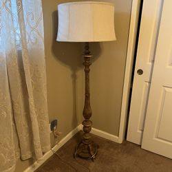 Farm Style Floor Lamp 