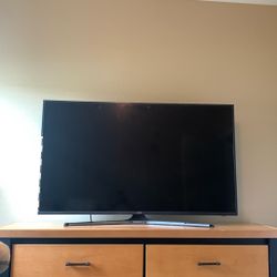 65 inch Samsung smart TV