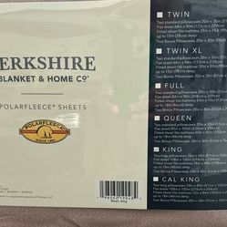 Brand new never opened flannel king size sheets Brand new never opened flannel king size sheets
