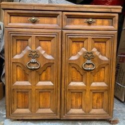 Sewing Machine Cabinet