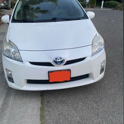 2010 Toyota Prius IV Hatchback 4 Door