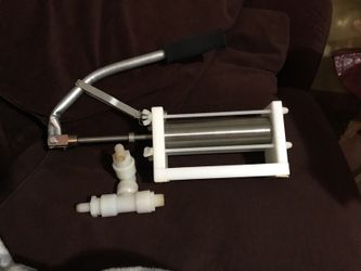 Bottle jar soap filler hand pump