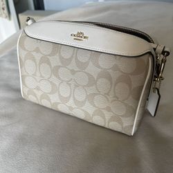 Couch Ivory Crossbody 