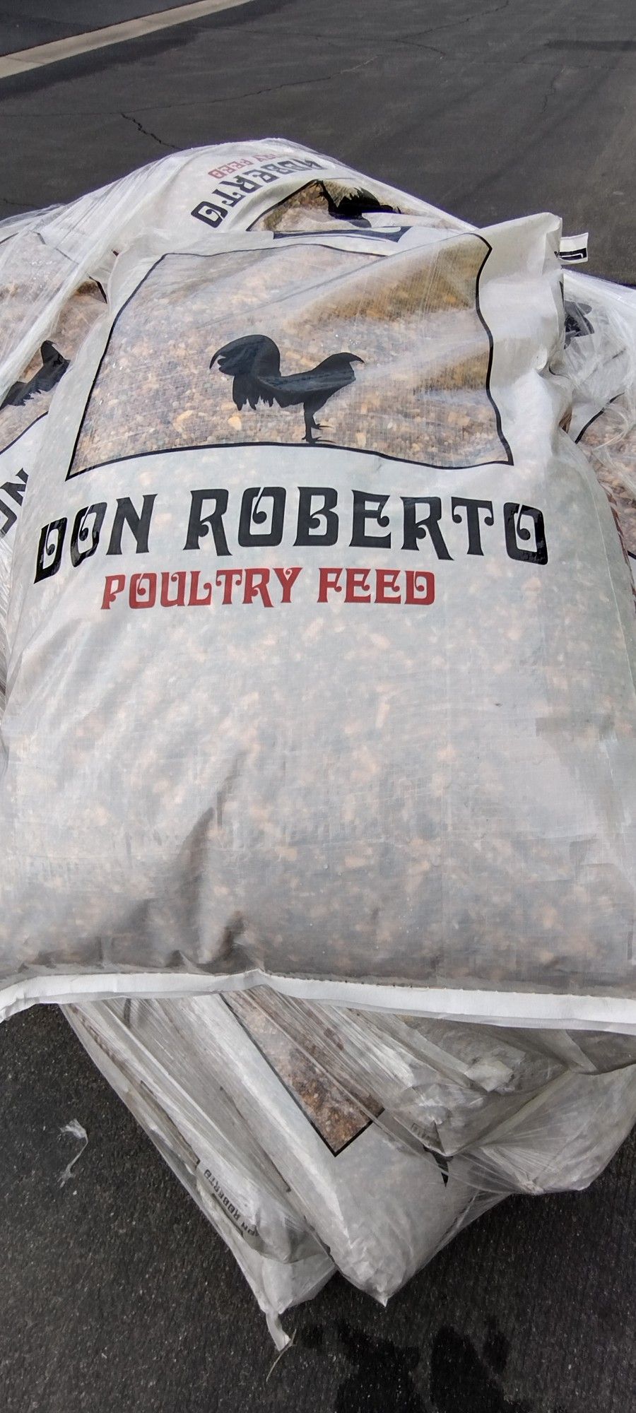 Alimento Para Gallos Finos /Don Roberto       Pellets Para Caballos 