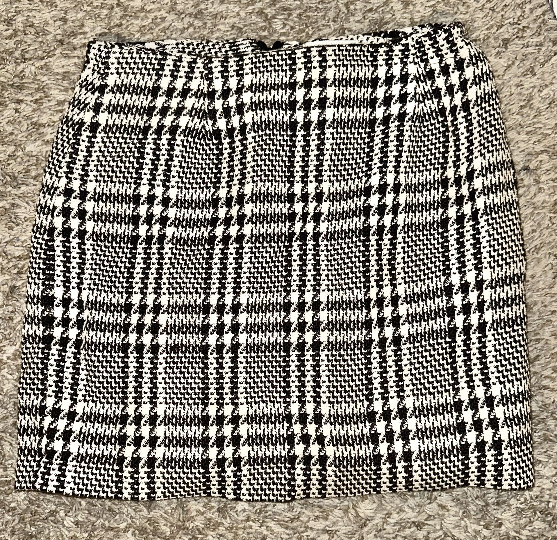 Plaid Skirt Black And White