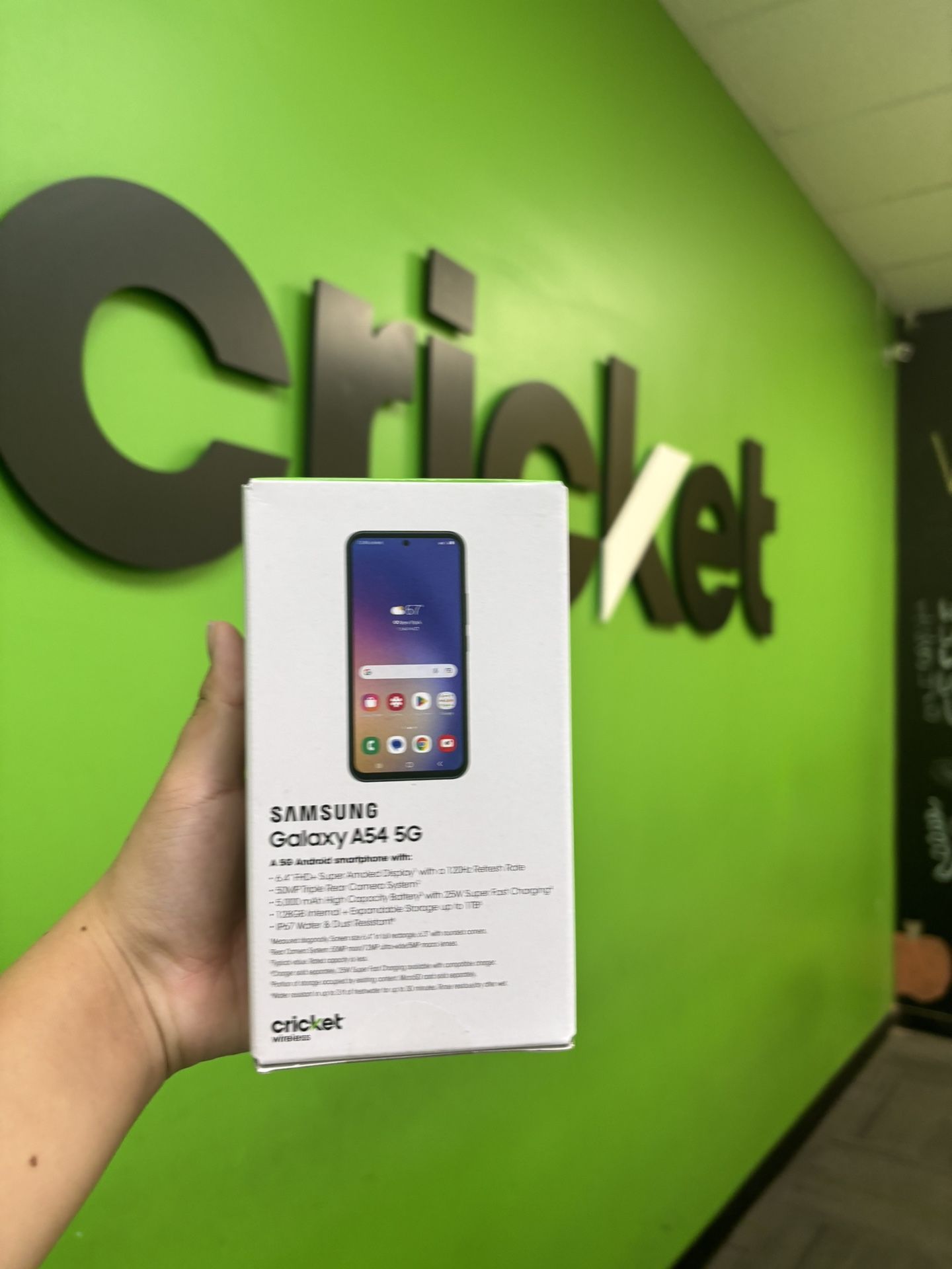 New Samsung Galaxy Starts At $60 When You Switch Over To Cricket