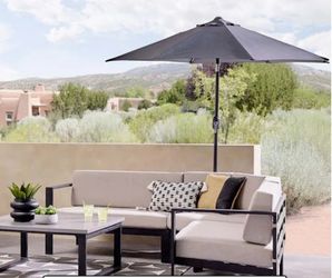 New Black Round Patio Umbrella with aluminum Pole