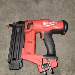 Milwaukee Fuel Finish Gun 18ga TOOL ONLY