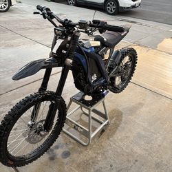 2023 Surron Light bee x