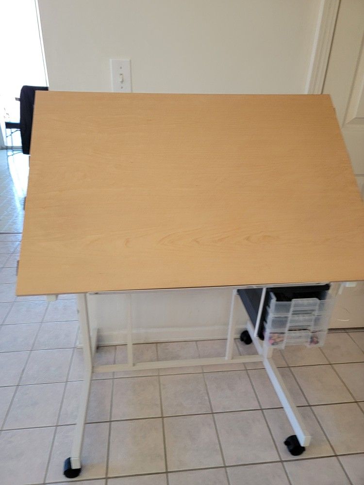 DRAWING TABLE / DRAFTING TABLE / ART TABLE DESK With CHAIR