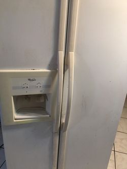 Refrigerator 