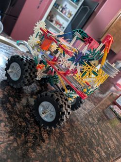 K'nex thunderfoot