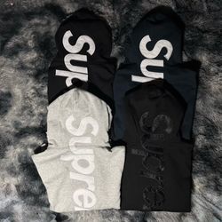 Supreme Hoodies (FIT SMALL)
