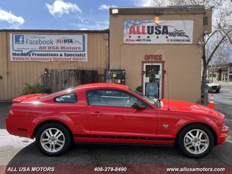2009 Ford Mustang V6 Deluxe