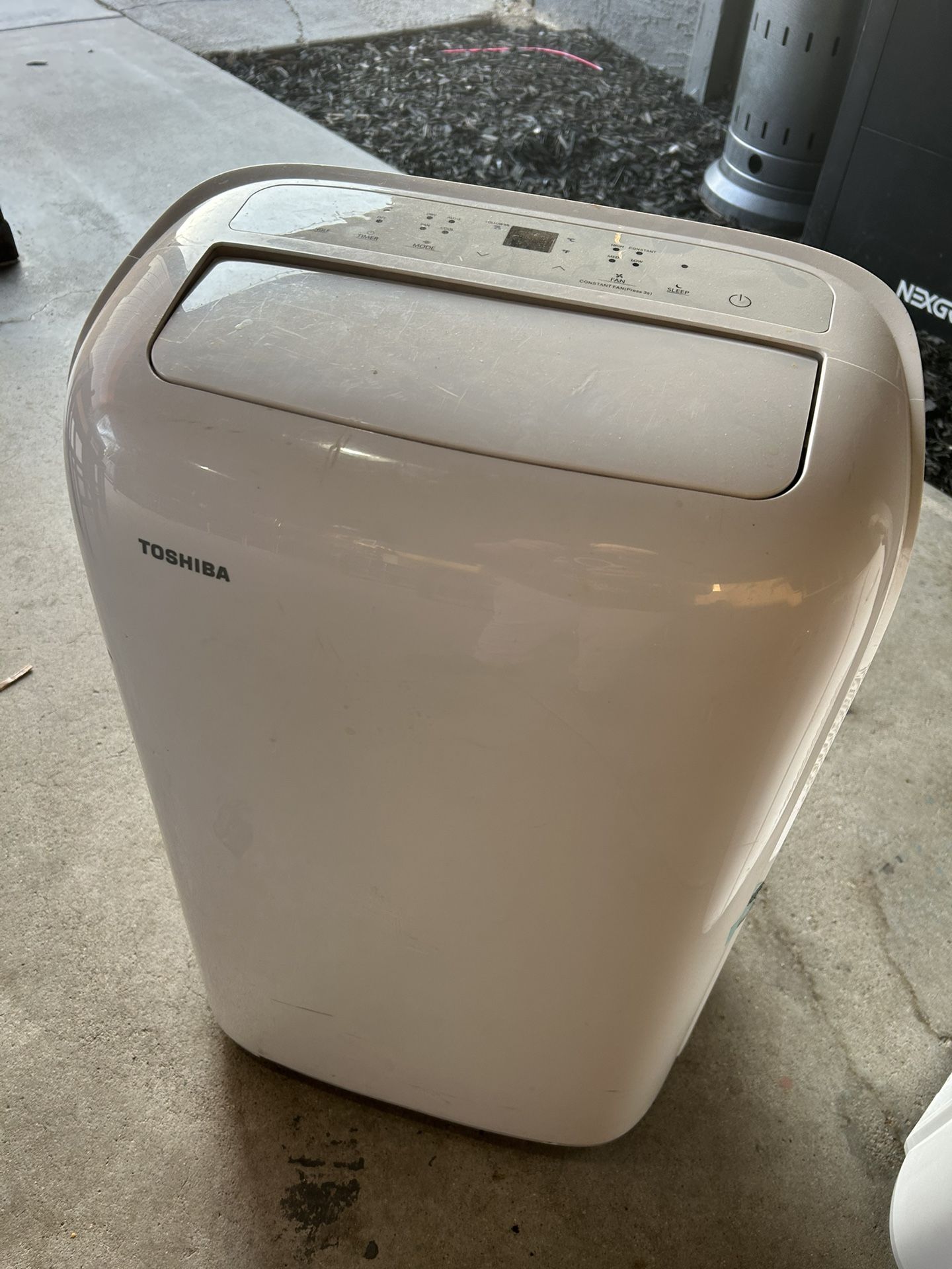Toshiba 6,000 BTU (8,000 BTU ASHRAE) 115-Volt Portable Air Conditioner with Dehumidifier