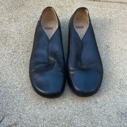 Camper Twins V Cut Women Leather Slip On