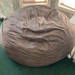 Giant Le Pouf Beanbag