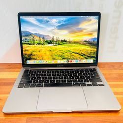 Apple MacBook Pro 13” 2020 TOUCHBAR QuadCore i5 8GB 500GB SSD Fully Functional!!!