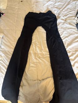 black flared gym leggings