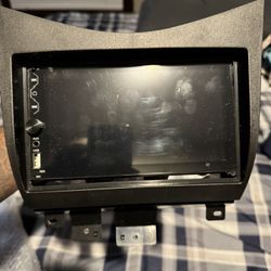 Media Play And Dark Kit For A Honda Accord 2003-7 