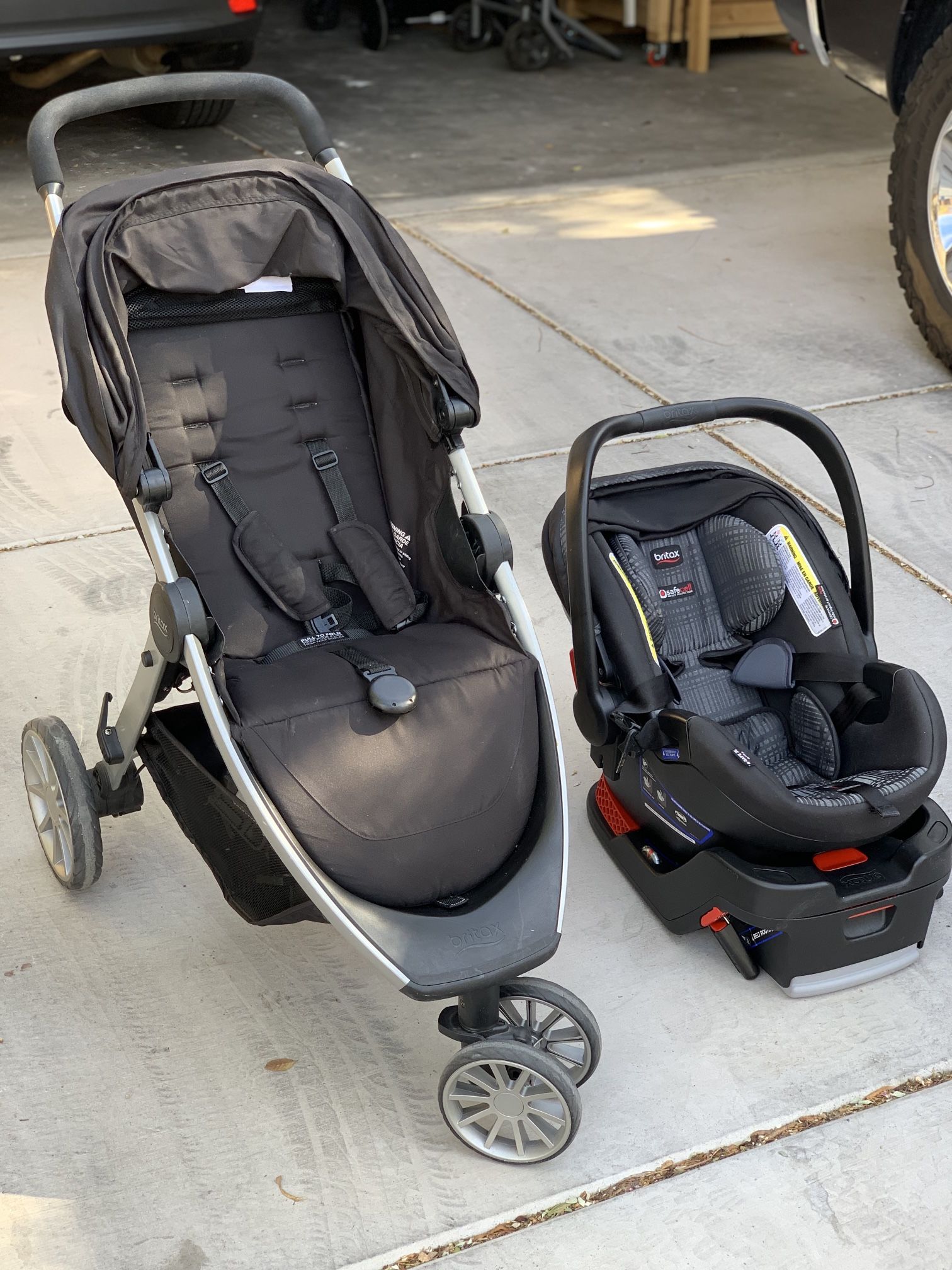 Gently Used Jogging Britax Stroller Infant Car Seat