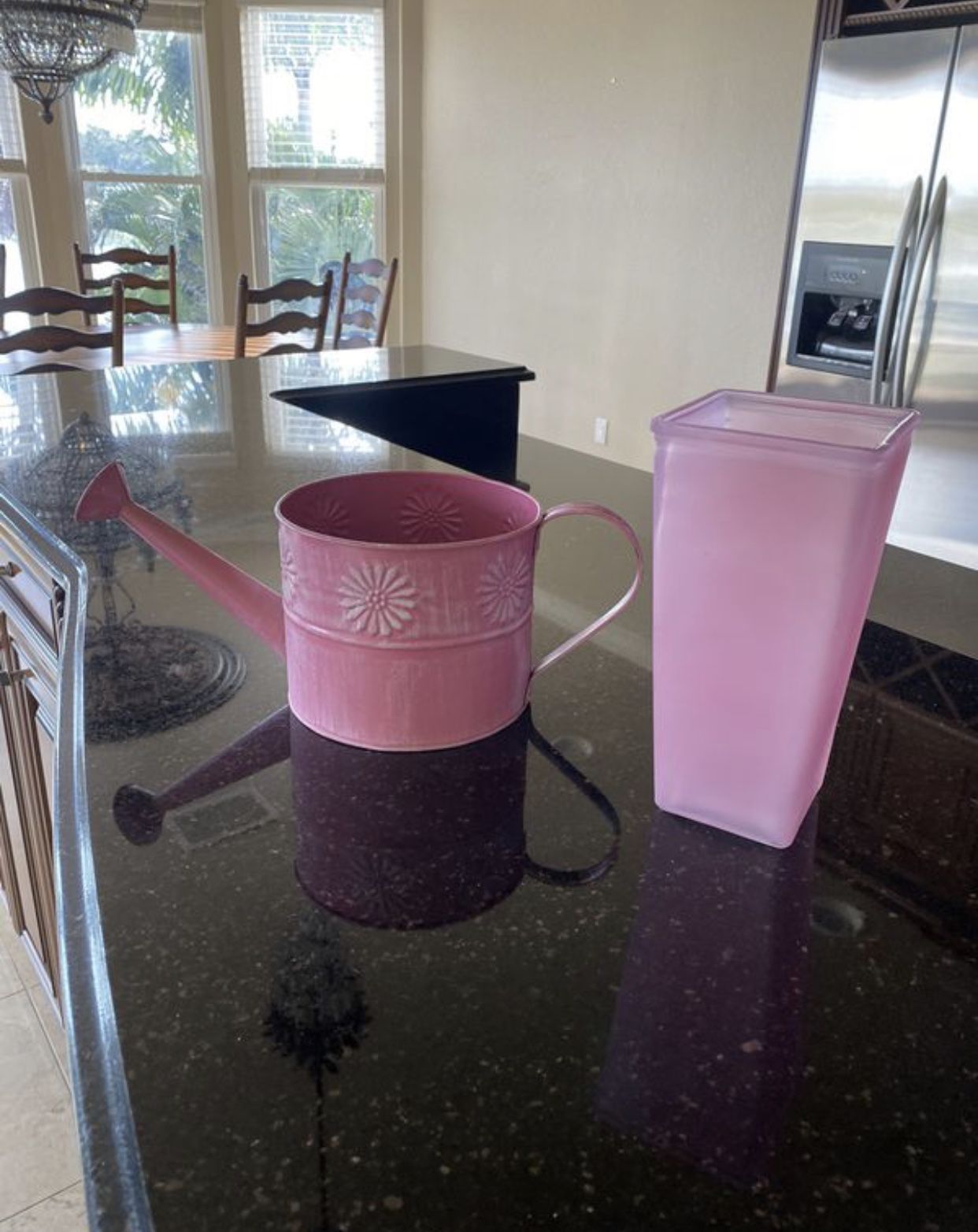 Pink watering can and vase set
