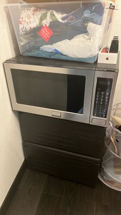 Frigidaire Microwave XL