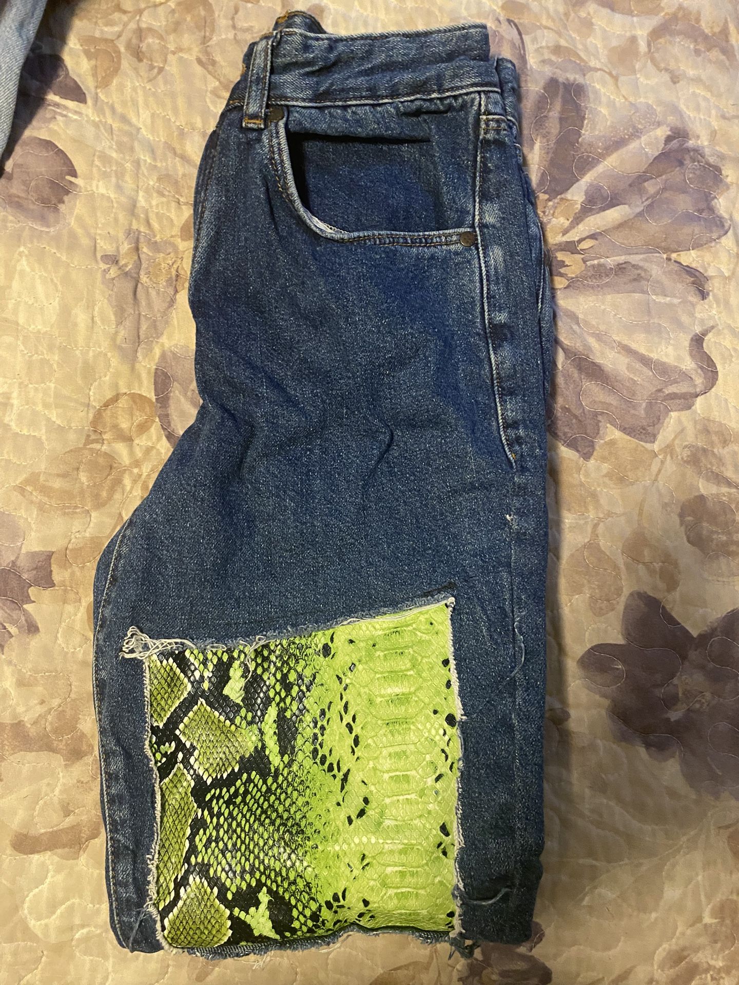 Women’s Jeans