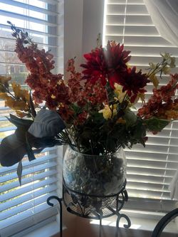 Flowers & Vase Set Large Size Moving Sale