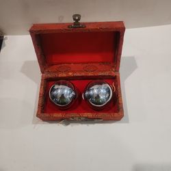 Stress Chinese balls