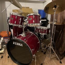 Tama Drum Set