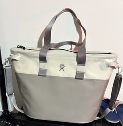 Hydro flask cooler