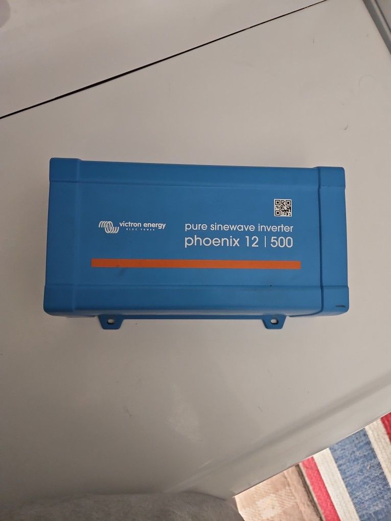 Victron Energy Phoenix 12 / 500 Pure Sine Wave Inverter 