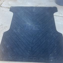 Toyota Tundra Short Bed Mat 
