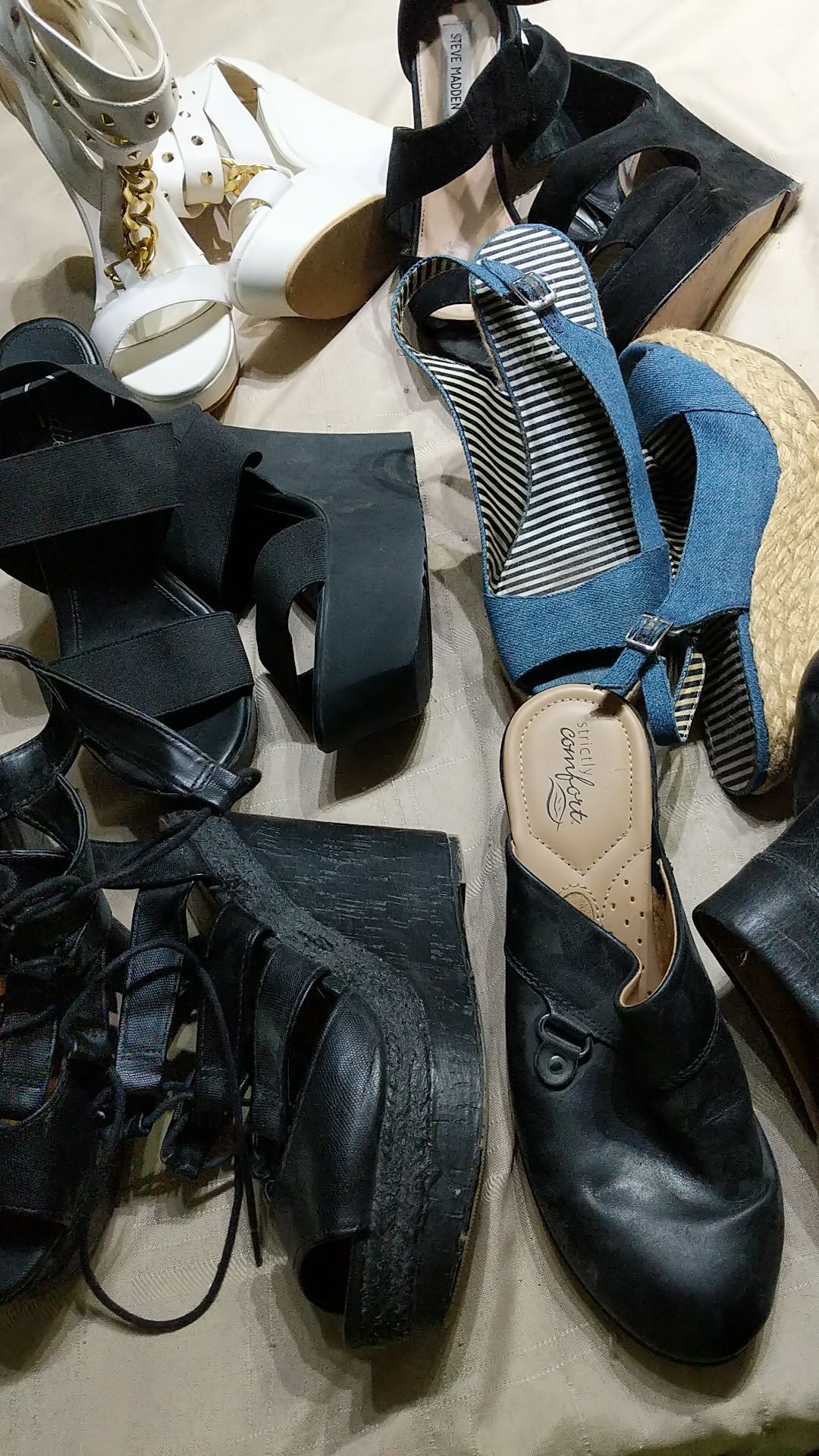 Lot of six pairs of women shoes size 9