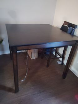 Dining Table + 3 Chairs