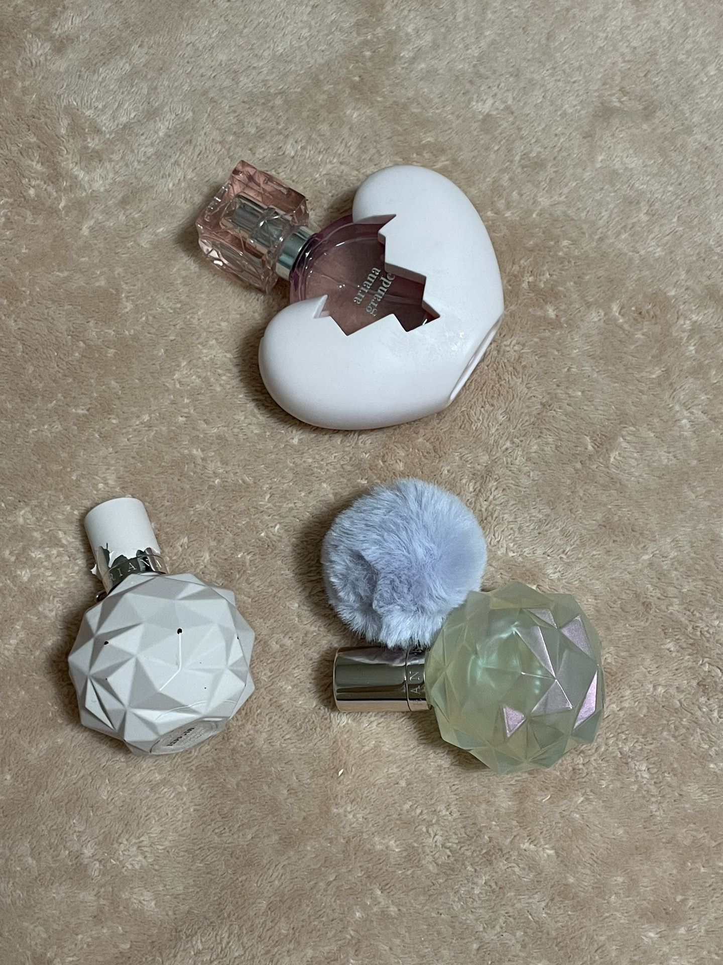 Ariana Grande perfume