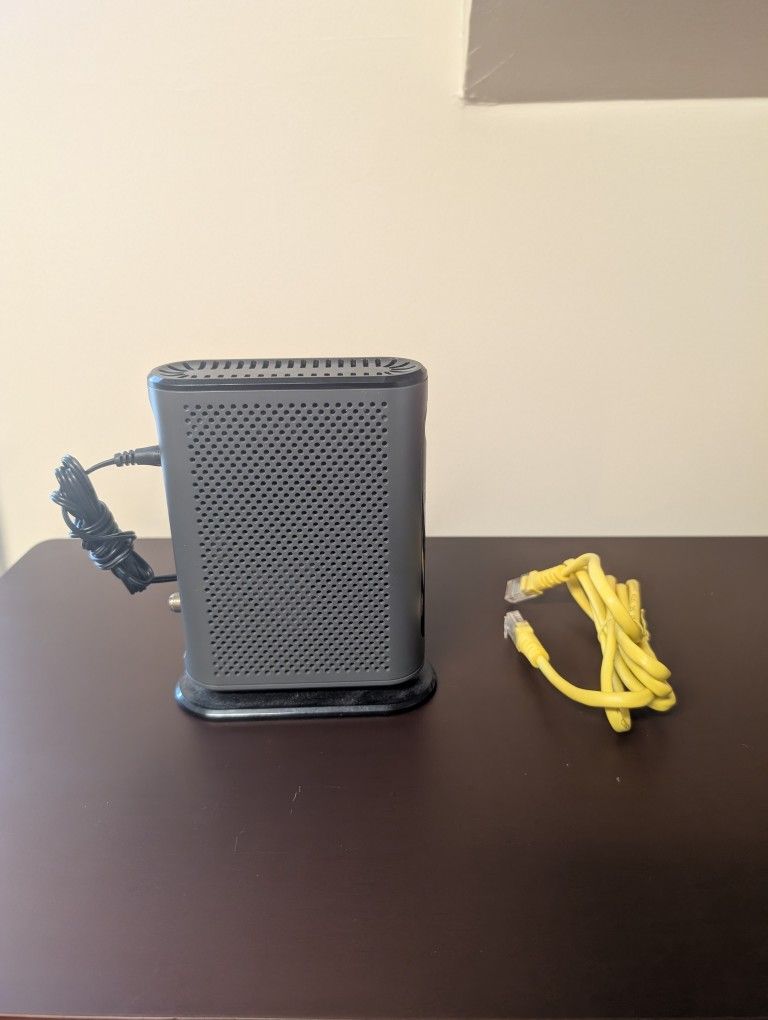 Motorola 8x4 Cable Modem, Model MB7220, 343 Mbps DOCSIS 3.0