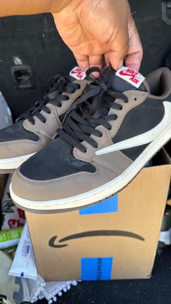 Jordan 1s TRAVIS