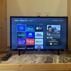 Small Roku TV & Gaming/Work Monitor