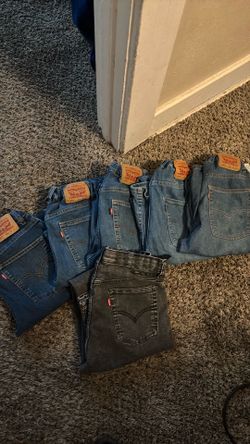Boys size 18 Levi jeans used and good condition