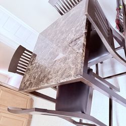 Dining set