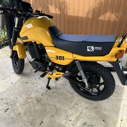 Lindo MZ 301. Todo De Fábrica  Original 