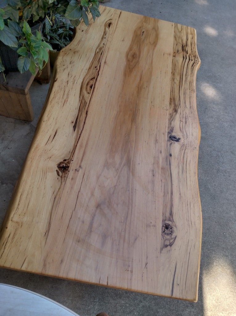 Custom Table