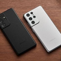 Samsung Galaxy S21 Ultra 128gb Unlocked! FREE Smartwach/ Headphones. Pay $1 Today Rest in payments. NO CREDIT NEEDED FINANCING 