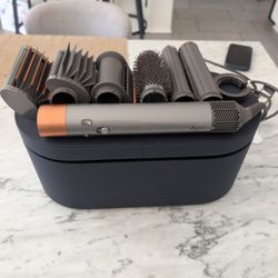 Dyson Airwrap HS05 Multi-Styler and Dryer - Brand New