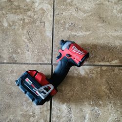 3 Speed Milwaukee 2953-20 1/4" Brushless Impact Driver with 5.0 Battery