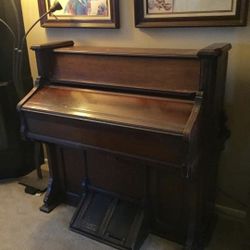 Antique Pump Organ
